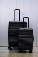 The Hybrid Check-In Roller in Black